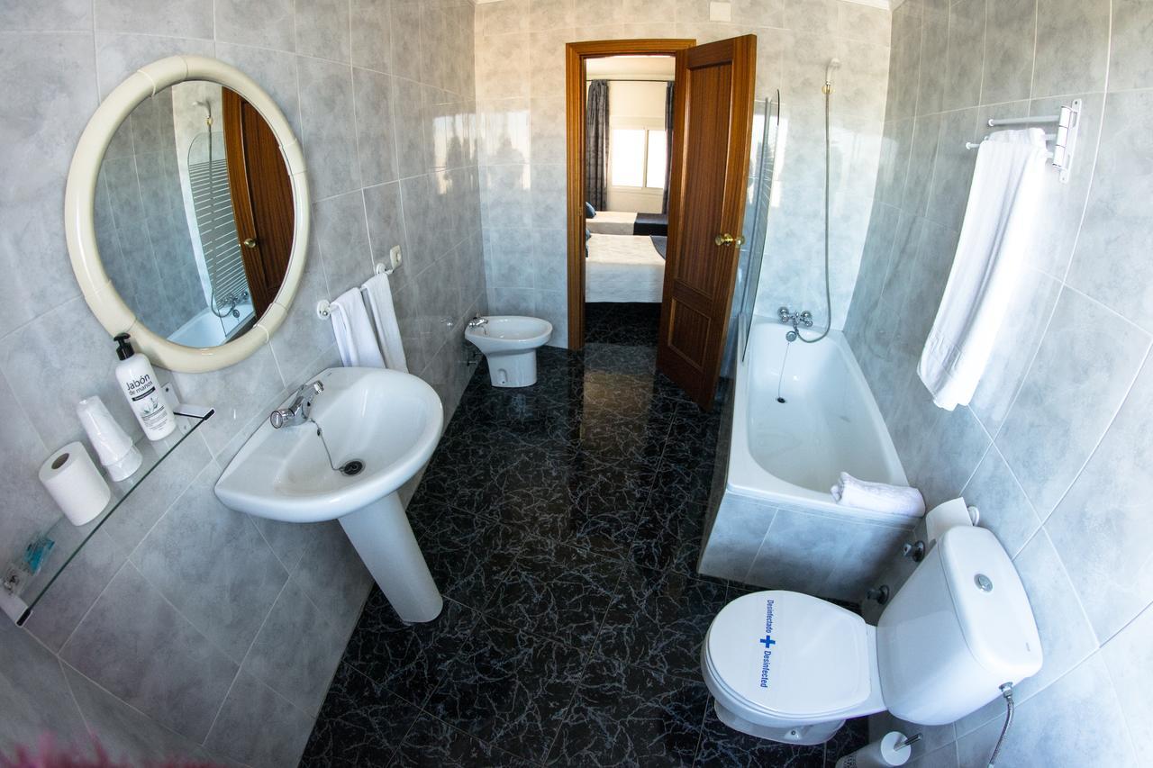 Hostal Caminito Del Rey Alora Bagian luar foto