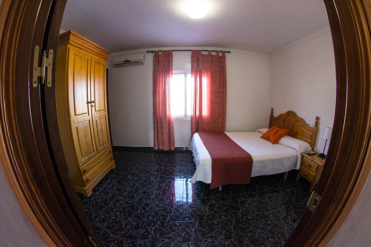 Hostal Caminito Del Rey Alora Bagian luar foto
