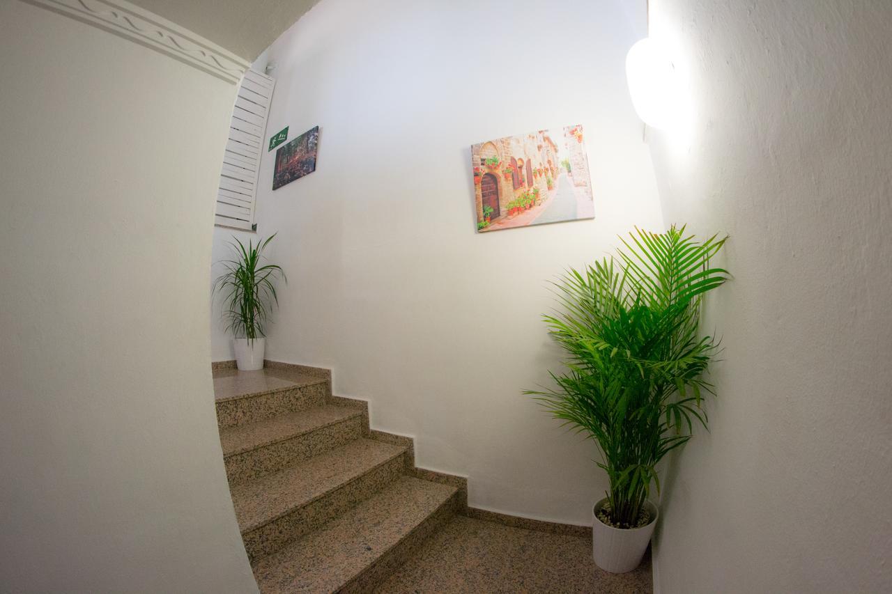Hostal Caminito Del Rey Alora Bagian luar foto