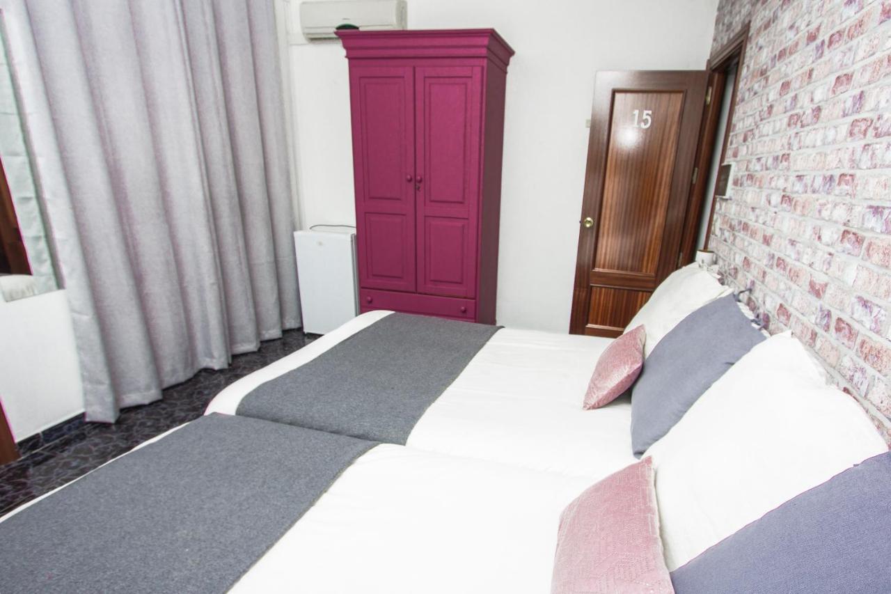 Hostal Caminito Del Rey Alora Bagian luar foto