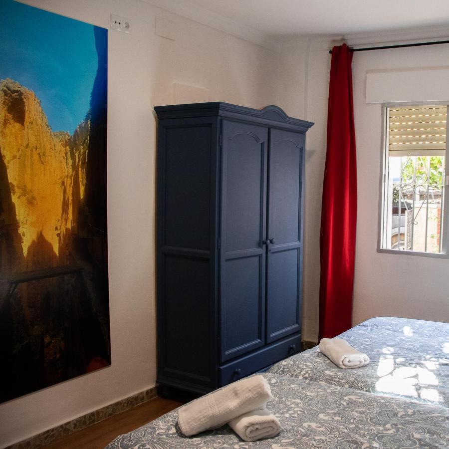 Hostal Caminito Del Rey Alora Bagian luar foto